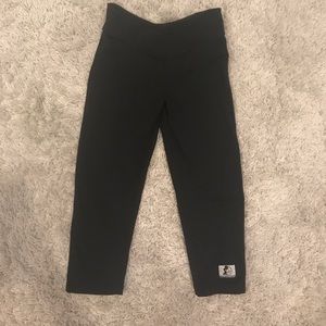 Celestial body cropped black leggings